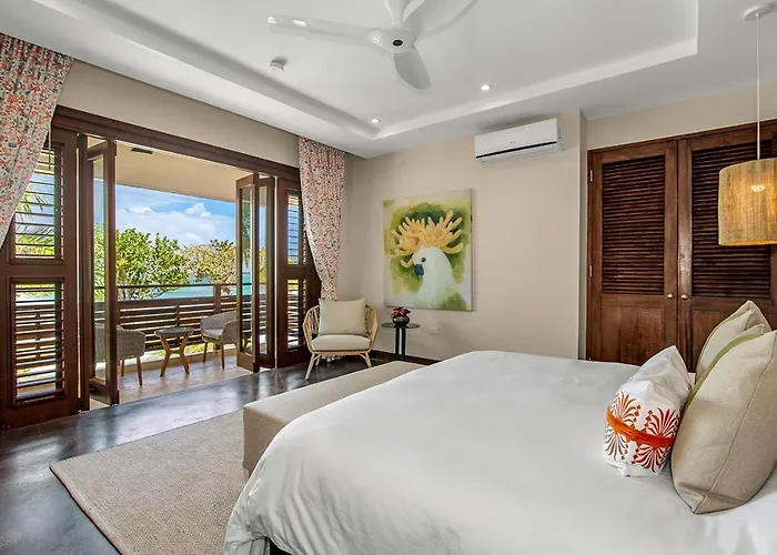 Canoe Cove 7bdr Awe-inspiring Caribbean Views