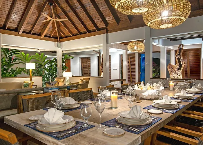 Villa Canoe Cove 7bdr Awe-inspiring Caribbean Views