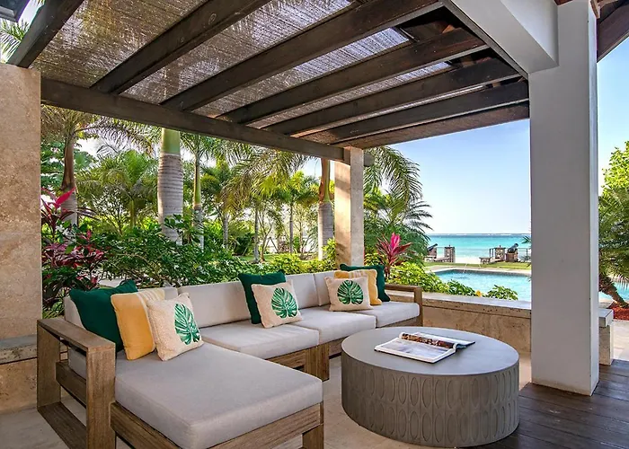 Canoe Cove 7bdr Awe-inspiring Caribbean Views Villa