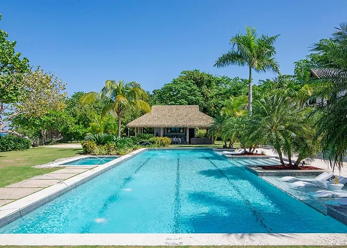 Canoe Cove 7bdr Awe-inspiring Caribbean Views Villa
